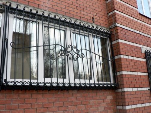 Решетки на окна/балконы